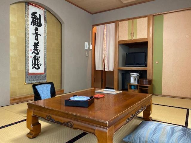 Отель Umimoto Хаконе Экстерьер фото